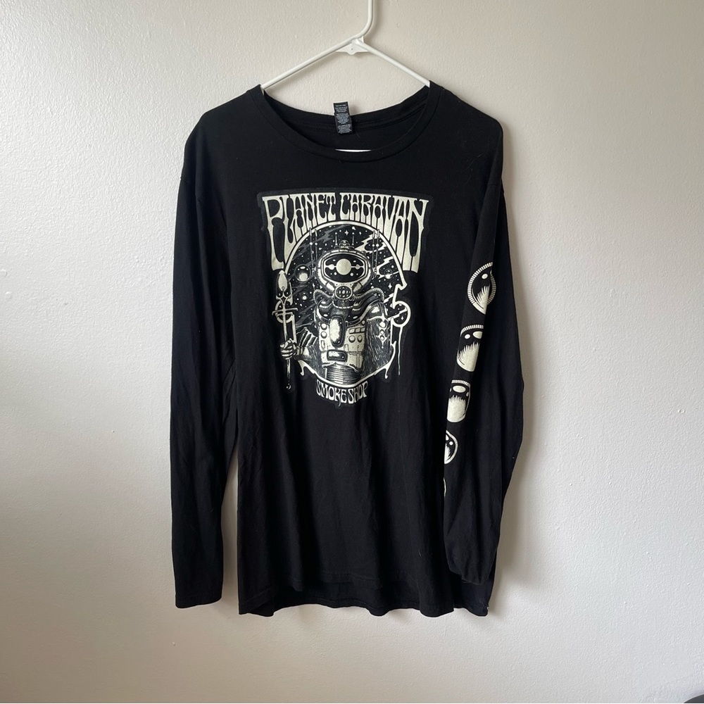 Planet Caravan Graphic Tee